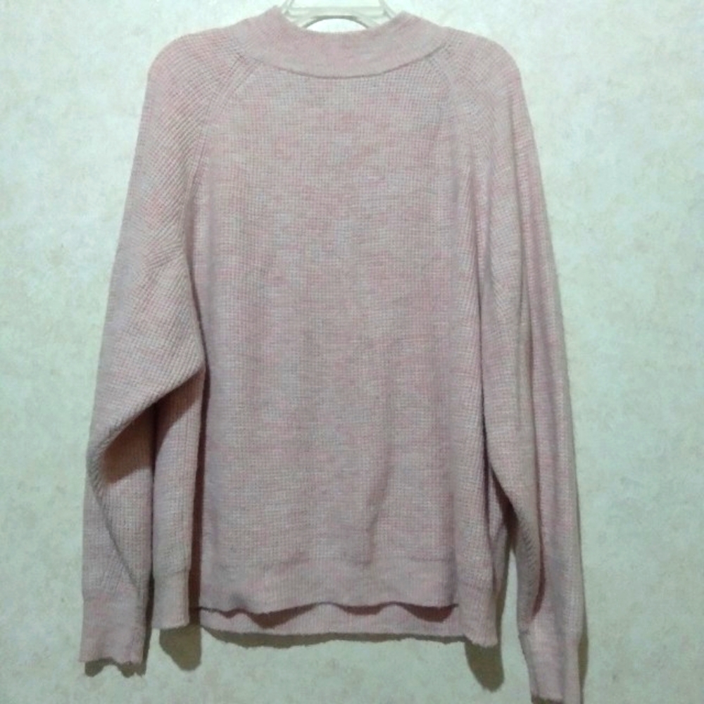 Gap waffle knit sweater size large light pink and white blend